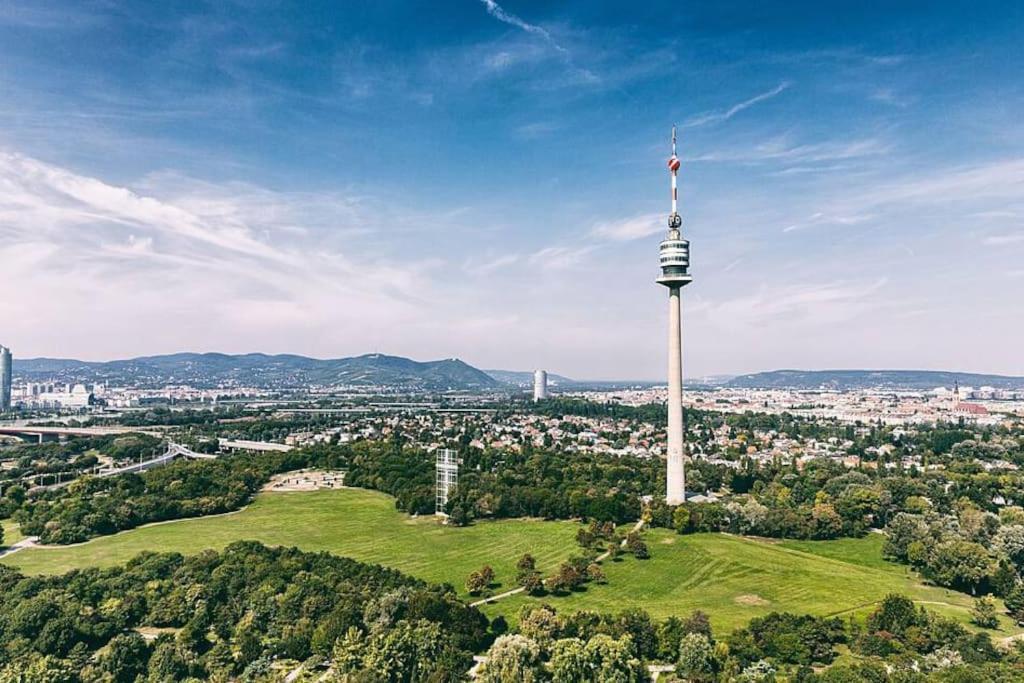 Schoenes Living Am Donauufer ウィーン エクステリア 写真
